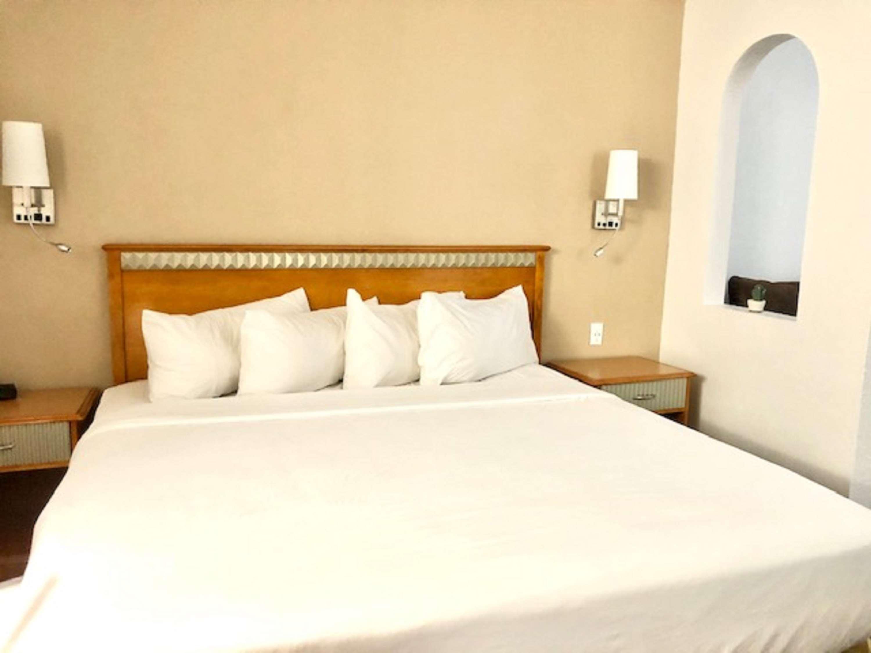 Surestay Plus Hotel By Best Western Albuquerque I-40 Eubank Eksteriør billede