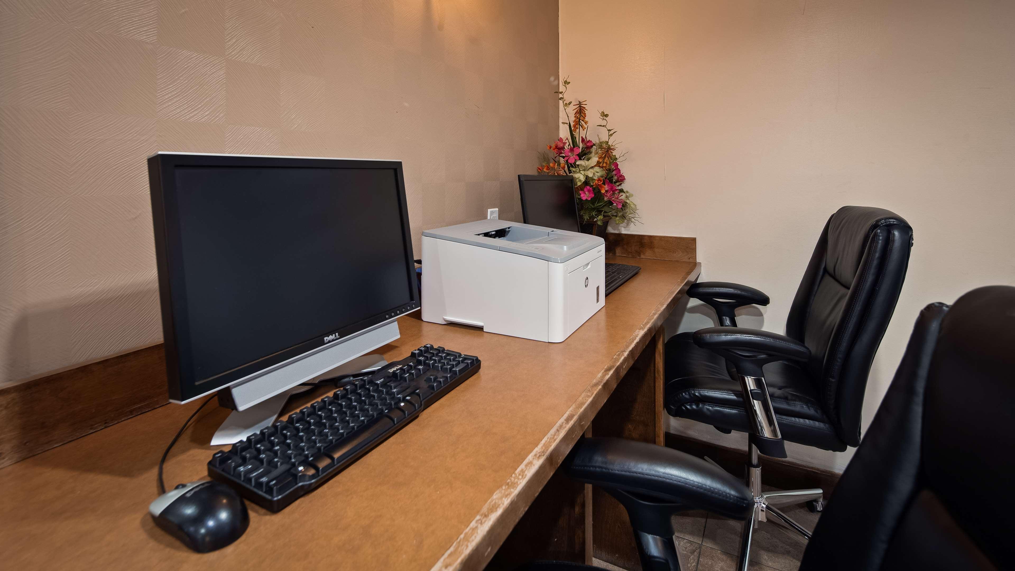 Surestay Plus Hotel By Best Western Albuquerque I-40 Eubank Eksteriør billede